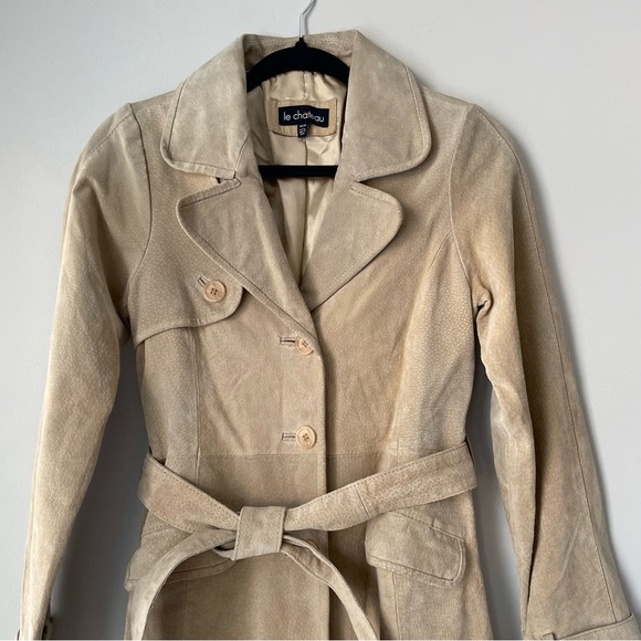 Le Chateau Tan Trench Coat - Picture 13 of 14